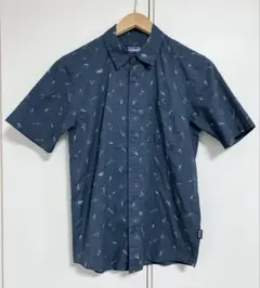 patagoniaパタゴニアの半袖総柄シャツ　XSサイズ　送料無料　/のサムネイル