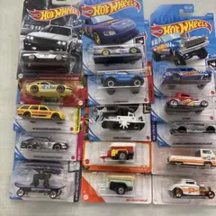 Hot Wheels ミニカーセット 33台 まとめ売り - メルカリ