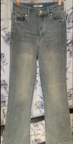 SNIDEL【STYLEUPPANTS】 ハイウエストフレアデニム