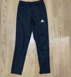 adidas ジャージパンツ　160 黒
