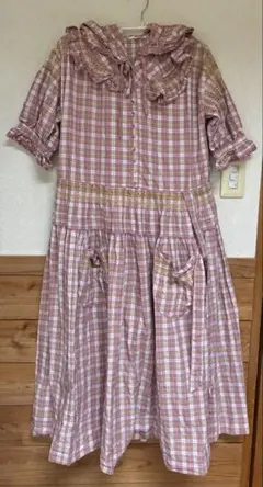 極美品✨ピンクハウス　2023年　綿　チェック柄　チュニックブラウス　茶 PINK HOUSE - 極美品✨ピンクハウス 2023年 綿 チェック柄 チュニック