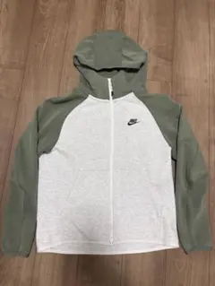 NIKE メンズ　パーカー　フード　M トレーナー　スウェット　スポーツ　ナイキ