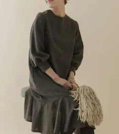 アーバンリサーチF by ROSSO秋冬チャコールグレー人気裾フレアワンピース