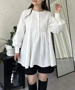 prose verse パールボタンタックギャザーペプラムブラウスＭ