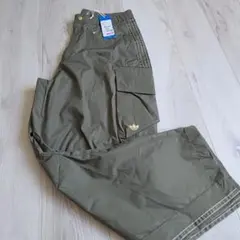 adidas W CARGO PT カーゴパンツ オリーブ XL