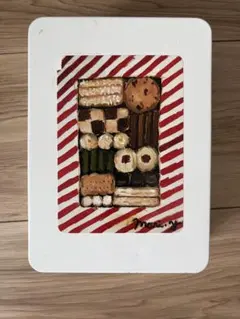 クッキー缶 空き缶 小物入れ