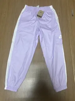 新品★定価7480円★NIKE★トレーニングパンツ★パープル　Mサイズ