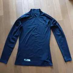 アンダーアーマー　野球　アンダーシャツ　ブラック　長袖　MDサイズ