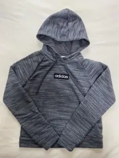 adidas エッセンシャルズ パーカー