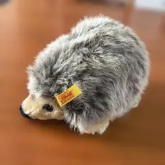 新品 Steiff シュタイフ 070556 ハリネズミ ぬいぐるみ ブラウン系