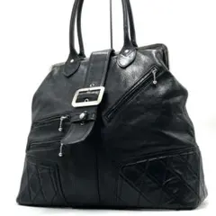 Chloe Tekla Leather Bag クロエ チャーム付き ジップ 黒 Chloe Tekla Leather Bag クロエ チャーム付き ジップ 黒 - メルカリ