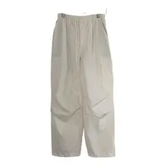 ジーユー ホワイト カーゴパンツ S ドローストリング リラックス 春 夏