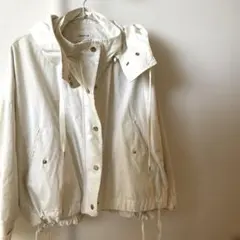 FRAY I.D フード付きホワイトジャケット