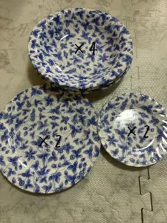 青い花柄 食器セット