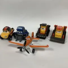 ディズニー　トミカ　プレーンズ　まとめ売り