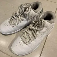 ASICS バスケットボールシューズ 22センチホワイト