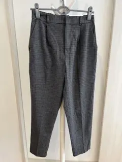 【新品未使用】GU テーパードパンツ　Lサイズ