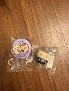 ちいかわ　くら寿司　缶バッチ　キーホルダー