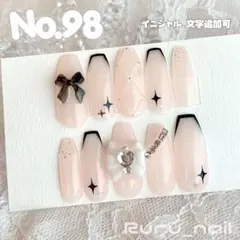 現品】ネイルチップ♡ブラック 黒 量産型地雷韓国ワンホンイニシャル