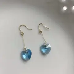 アクアマリン クリスタル ハート ピアス 揺れる ハンドメイド ロングピアス