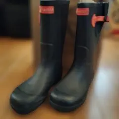 AIGLE ブラック レインブーツ バックル付き