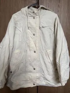 Nike ジャケット アイボリー