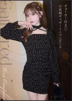 ミシェルマカロン チョーカー付き小花柄ギャザーミニワンピ 