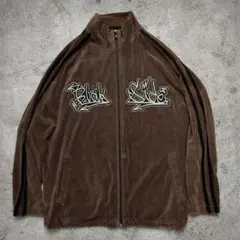 Item thumbnail for item 0dbba024-ccb7-4c5a-bafa-305dbb1600bb