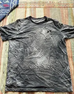 Under Armour Tシャツ XXL グレー 総柄のサムネイル