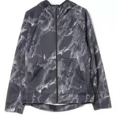 NIKE ナイロンジャケット　Sサイズ