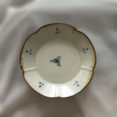 浜野 まゆみ 染付輪花小皿 - メルカリ