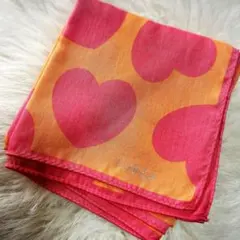 FURLAハート柄ハンカチ
