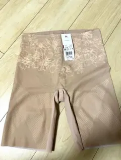 Wacoal ガードル　肌リフト