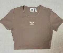 adidas Originals クロップド丈半袖Tシャツのサムネイル