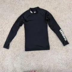 Umbro ブラック 長袖シャツ　150
