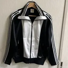 adidas アディダス　トラックジャケット　デサント製　80年代〜