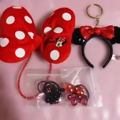 【40%OFF！！！】Disney ミニー キーホルダー ヘアゴム セット