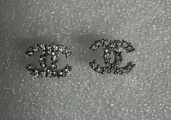 新品 CC ロゴ ビジュー シルバー ピアス