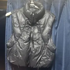 ZARA ブラック ダウンベスト Lサイズ