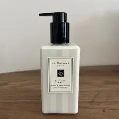 Item thumbnail for item fe8c00e0-eca2-4987-ac0d-b50047775d46