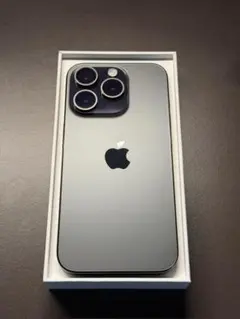 【美品】iPhone 15 Pro ブラックチタニウム256 GB SIMフリー