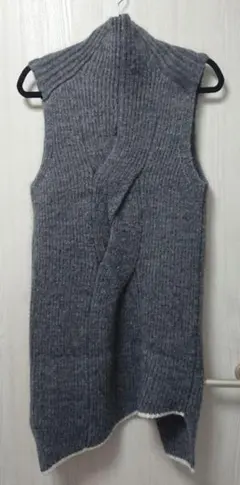 Item thumbnail for item e122818a-b8b8-49f2-9933-3eff9d75017a