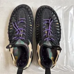 KEEN UNEEK サンダル ペイズリー柄 26cm - メルカリ