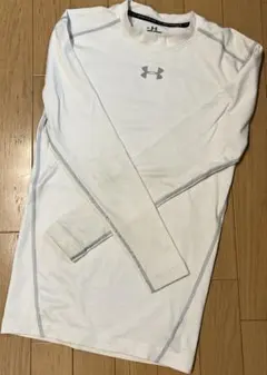 UNDER ARMOUR 長袖アンダーシャツ ホワイト