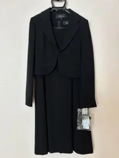 不二子ちゃん※プロフ必読専用 喪服 礼服 未使用スーツ　7号