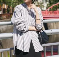 ストライプシャツ　長袖