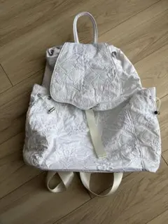 POPPY/POINTE BACKPACK (WHITE)