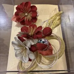 成人式·卒業式 振袖コサージュの髪飾り2点セット赤·金·桜 花／日本製 創美苑