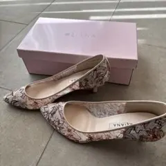 DIANA 花柄パンプス（箱付き）