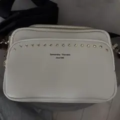 Samantha Thavasa スタッズ付きショルダーバッグ